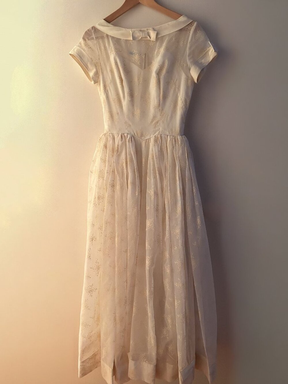 1950s fit & flare cream floral wedding maxi dress with bows